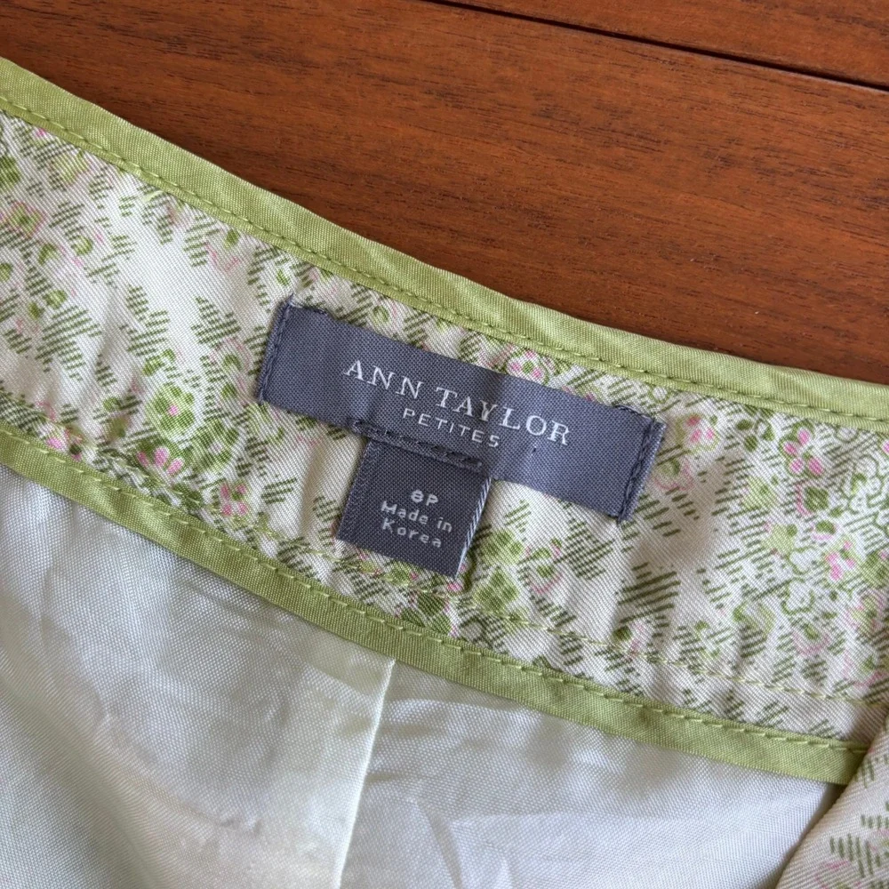 90s Vintage Ann Taylor Silk Skirt 8P Green Floral A Line Cottage Fairy Coquette